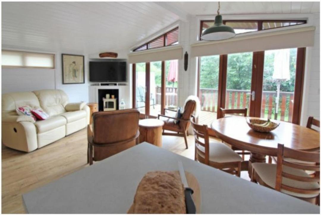 Astbury Falls Luxury Retreats Apartamento Eardington
